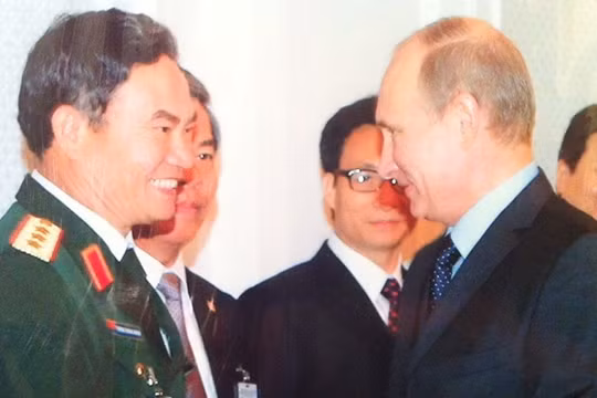 Tướng Trương Quang Khánh và Tổng thống Nga Putin