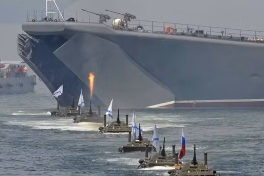 Hải quân Nga tập trận đổ bộ trên biển