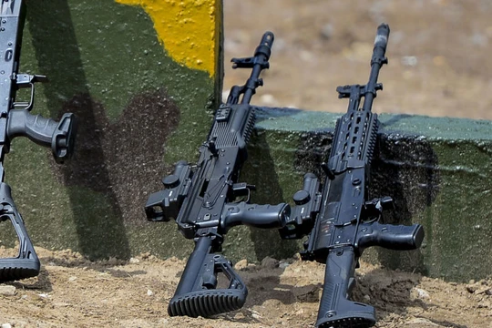 Nga đã cho ra đời nhiều mẫu súng AK mới