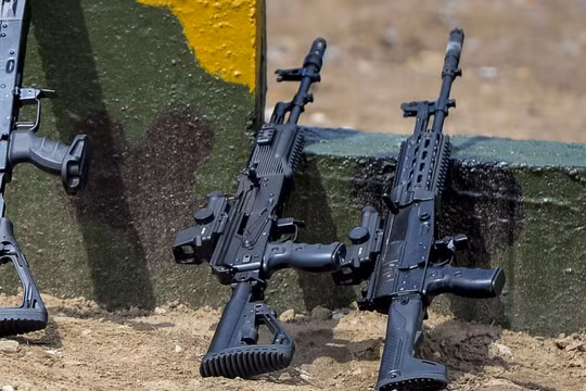 Nga đã cho ra đời nhiều mẫu súng AK mới