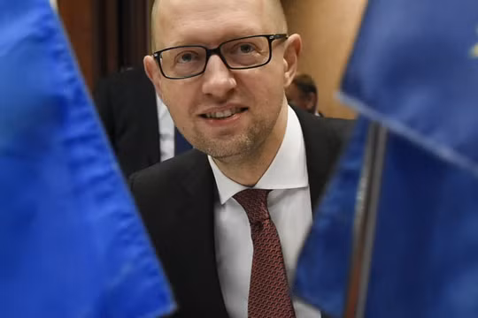 Ông Yatseniuk