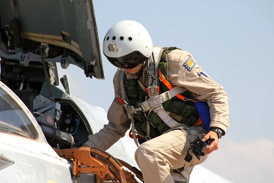 Phi công Nga tại Syria chuẩn bị xuất kích chống khủng bố