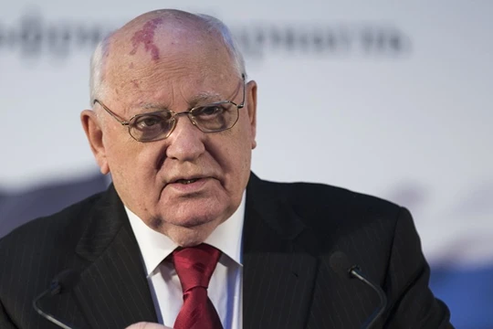 Ông Gorbachev