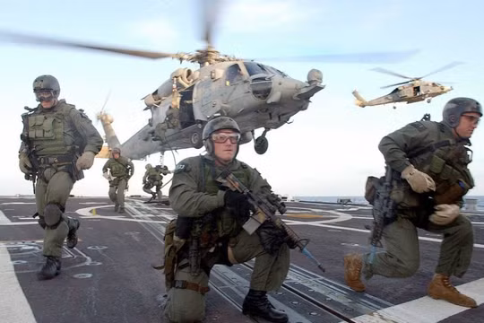 Đăc nhiệm Seal Team 6 của hải quân Mỹ