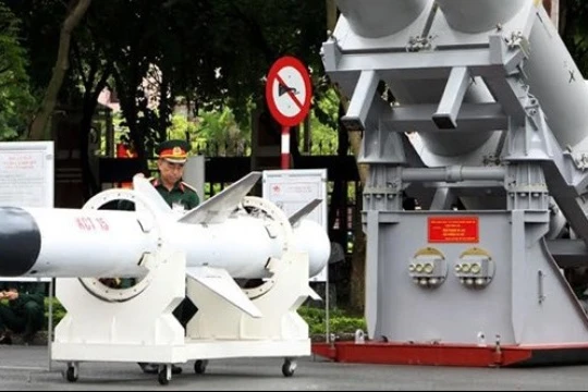 Tên lửa hành trình diệt hạm do Việt Nam chế tạo theo giấy phép của Nga, có tầm bắn 260km