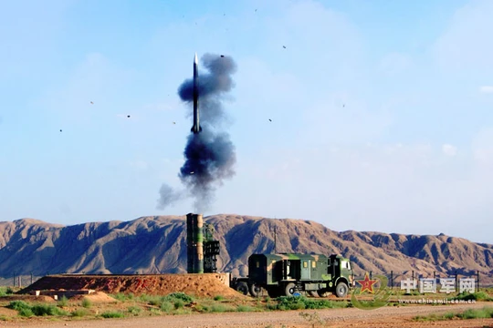 Tên lửa phòng không tầm xa HQ-9 đã được Trung Quốc triển khai trái phép ở đảo Phú Lâm thuộc quần đảo Hoàng Sa 