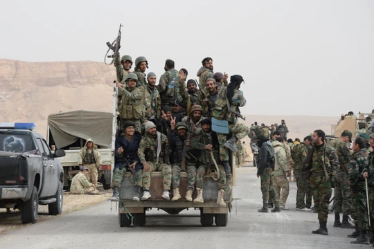 Quân đội Syria với sự hỗ trợ của Nga đã chiếm được Palmyra hồi đầu năm 2016 nhưng lại để IS tái chiếm vào cuối năm