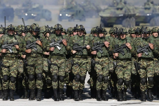 Binh sĩ quân đội Serbia