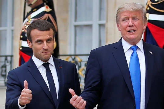 Ông Macron gặp tổng thống Mỹ Donald Trump trong chuyến thăm Mỹ
