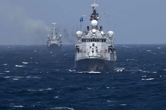 Stratfor dự đoán cuộc tranh giành giữa Nga và NATO ở Biển Đen.