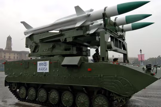 Tên lửa phòng không của Ấn Độ