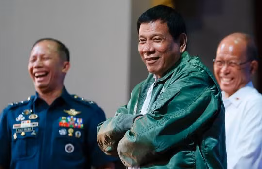 Rất khó đoán những bước đi tiếp theo của tổng thống Duterte