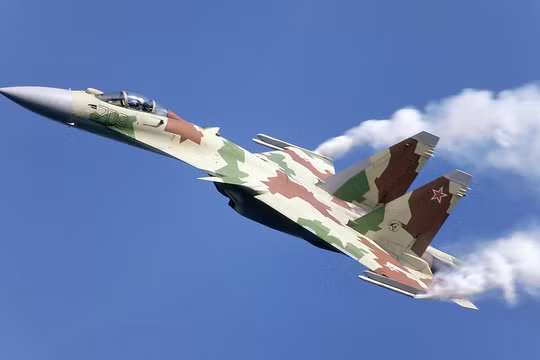 Chiến đấu cơ Su-35 của Nga