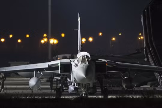 Chiến đấu cơ Tornado của Anh chuẩn bị xuất kích từ Cyprus trong đợt tấn công Syria hôm 14/4