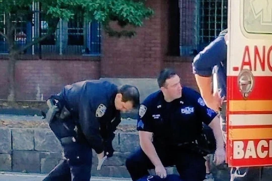 Nước Mỹ lại bị tấn công khủng bố ở New York