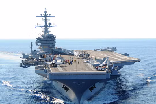 Tàu sân bay của hải quân Mỹ