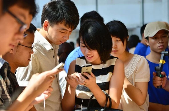 Thanh niên Trung Quốc giờ đây không còn chi tiêu tiết kiệm như các thế hệ trước