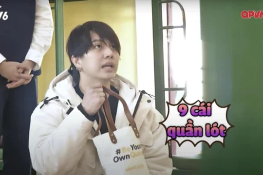 Duy Khánh bị cho là làm lố để chiếm spotlight 