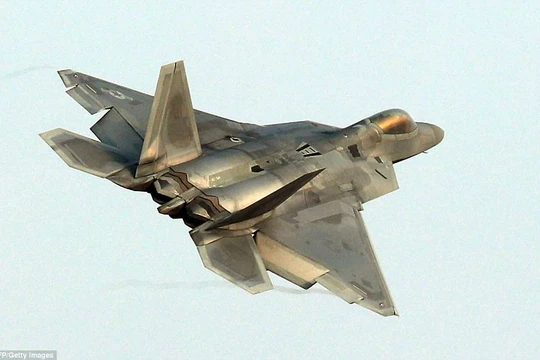 Máy bay chiến đấu tàng hình F-22