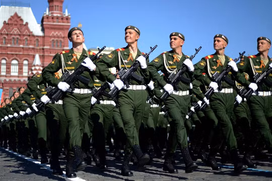 Binh sĩ Nga trong lễ duyệt binh.