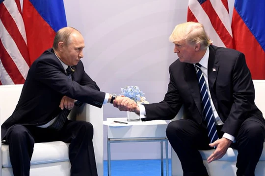 Tổng thống Putin và tổng thống Trump.