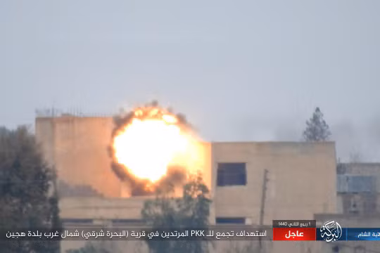 IS tấn công SDF bằng tên lửa chống tăng dẫn đường.