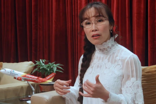 Bà Nguyễn Thị Phương Thảo, CEO của Vietjet trả lời phỏng vấn Nikkei.