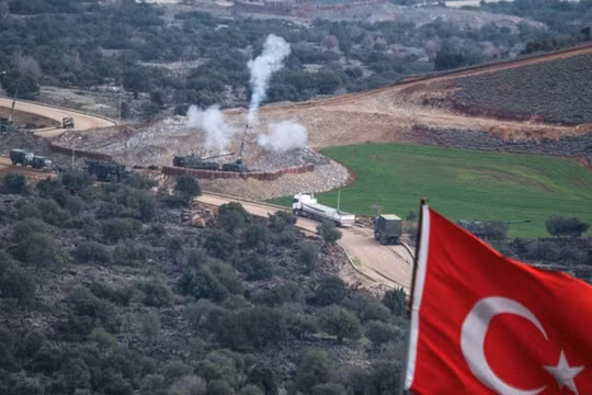 Thổ Nhĩ Kỳ tấn công YPG, xáo trộn chiến lược của Mỹ.