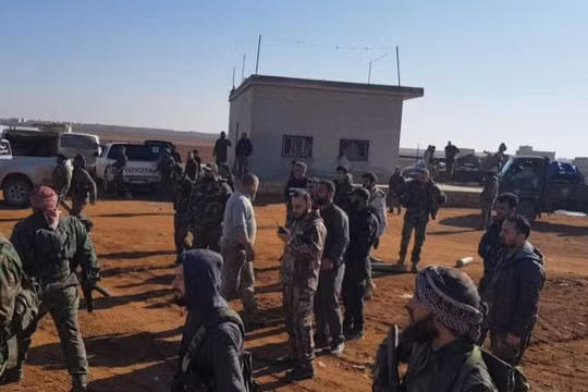 Lực lượng Syria tại cửa Abu-Duhur.