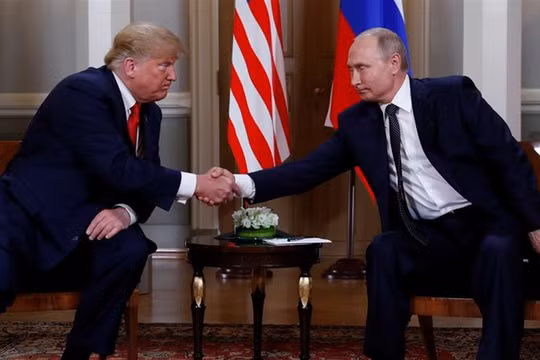 Tổng thống Mỹ và Nga tại Helsinki.