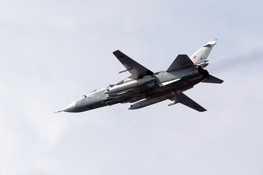 Máy bay Su-24 của quân chính phủ Syria.