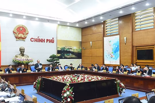 Thủ tướng Nguyễn Xuân Phúc chủ trì một phiên họp Chính phủ thường kỳ (Ảnh: Internet)