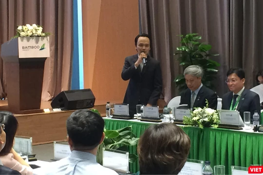 Ông Trịnh Văn Quyết chia sẻ tại buổi tọa đàm (Ảnh: VT)