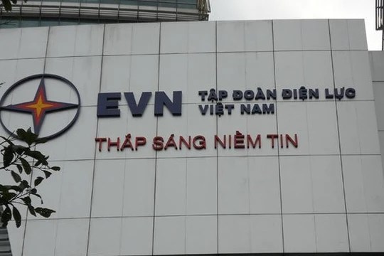 Tăng giá điện góp phần giúp "lành mạnh hóa tài chính" cho EVN và các công ty thành viên
