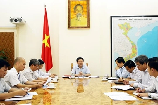 Một cuộc họp của Hội đồng Tư vấn chính sách tài chính, tiền tệ quốc gia (Nguồn: Internet)