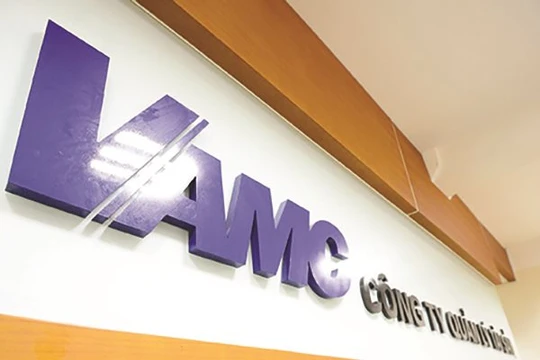 Nợ xấu là một trong những rủi ro cốt lõi trong hoạt động kinh doanh của ngân hàng. Ảnh: THÀNH HOA