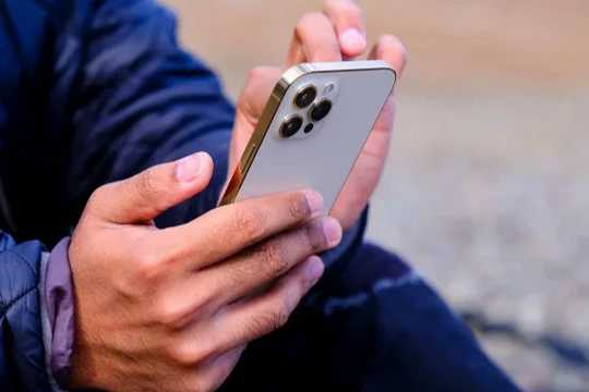 Nhiều người dùng cho biết, khoảng 1 tiếng sau có sóng di động trở lại và có thể truy cập mạng.