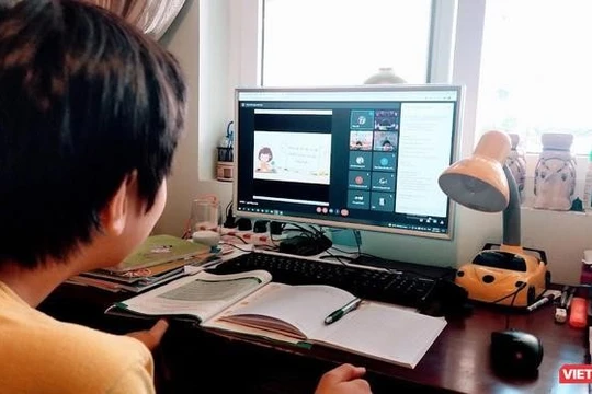 Để đăng ký dự thi tốt nghiệp THPT, thí sinh đăng nhập vào hệ thống quản lý thi, tại địa chỉ https://thisinh.thithptquocgia.edu.vn.