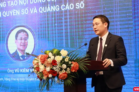 Ông Vũ Kiêm Văn cho rằng cần tìm ra các giải pháp để thúc đẩy phát triển công nghiệp nội dung số.
