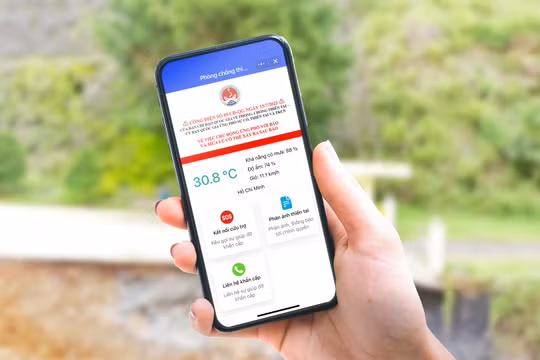 Giao diện mini app Phòng chống thiên tai Việt Nam.