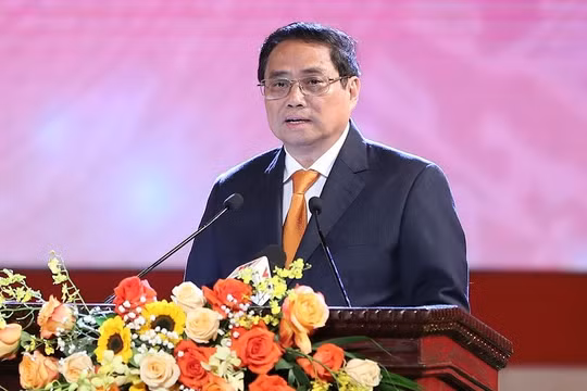 Thủ tướng Phạm Minh Chính nhấn mạnh việc phát triển công nghiệp văn hóa, công nghiệp giải trí có trọng tâm, trọng điểm và phù hợp với điều kiện, hoàn cảnh Việt Nam.