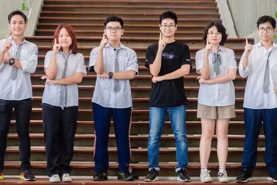 Đội GOATS của Hà Nội Amsterdam vừa giành chiến thắng tại cuộc thi toàn cầu Microsoft Imagine Cup Junior 2023