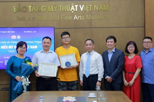 "Tìm hiểu Mỹ thuật Việt Nam" trực tuyến truyền cảm hứng sáng tạo cho học sinh