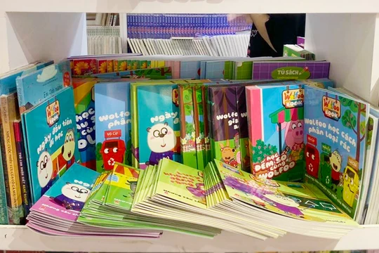 Các sản phẩm sách truyện Wolfoo đầu tiên tại Việt Nam trên hệ thống nhà sách lớn toàn quốc..