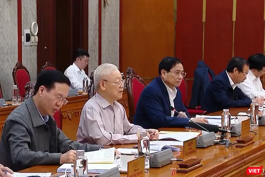 Tổng Bí thư Nguyễn Phú Trọng chủ trì cuộc họp của Bộ Chính trị và Ban Bí thư - ngày 7/4. Ảnh: Minh Lâm - TTXVN.