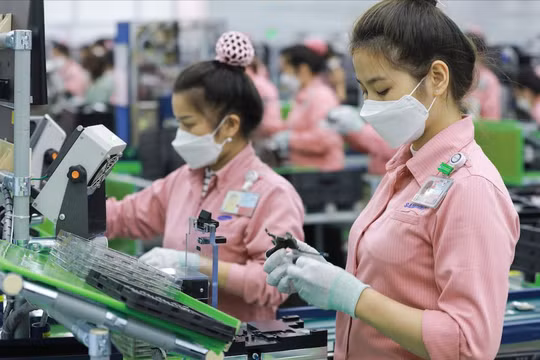 Samsung Việt Nam cho rằng việc áp thuế tối thiểu toàn cầu sẽ trực tiếp làm giảm khả năng cạnh tranh của sản phẩm sản xuất tại Việt Nam.