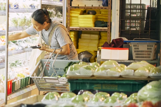 Người dân bắt đầu quan tâm hơn về kinh tế, một số các từ khoá “thế nào là lạm phát” tăng đến 140%, “giá cả hàng hoá là gì” tăng đến 260%, so với năm 2021.