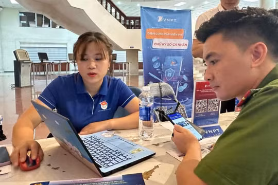 VNPT phối hợp cùng Công an TP Hà Nội triển khai cấp CCCD cho người dân