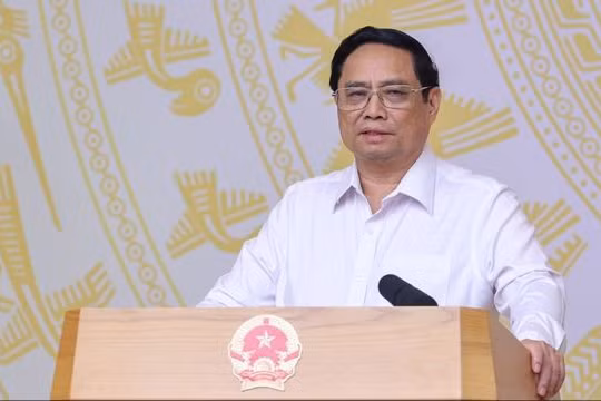 Thủ tướng nhấn mạnh phải chủ động ứng phó với các thách thức từ không gian mạng, không để bị động, bất ngờ. 