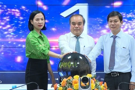 Quảng Ngãi phát động phong trào chuyển đổi số.